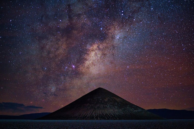 Cosmic Constellations